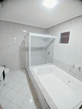 Imagem GIGANTE APARTAMENTO COM 4 QUARTOS E 4 GARAGENS NA PRAIA DO MORRO