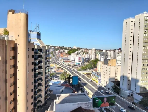 Imagem Excelente oportunidade no coração do Cambuí, um dos bairros mais desejados de Campinas! Este apar...