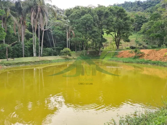 Imagem Oportunidade em Sítio à Venda em Piracaia com 30.000m²