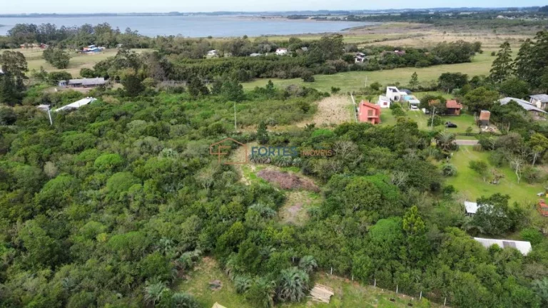 Imagem Fortes Imóveis Vende Terreno no Condomínio Jardim da Lagoa