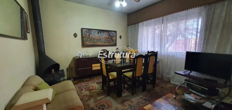 Imagem Belíssima casa multi-familiar no bairro Perpétuo Socorro