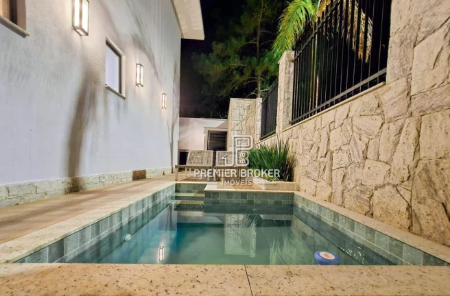 Imagem Casa à venda, 151 m² por R$ 1.450.000,00 - Tijuca - Teresópolis/RJ