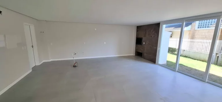 Imagem Casa à Venda, 250m2, 3 Suítes, Florianópolis/SC