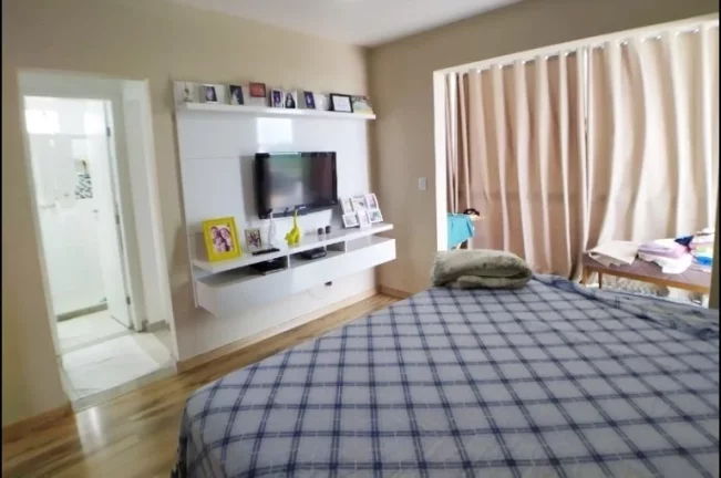 Imagem Casa Duplex, 04 Quartos, Area de Lazer, 01 Suite Master, Praia do Morro, Guarapari - ES