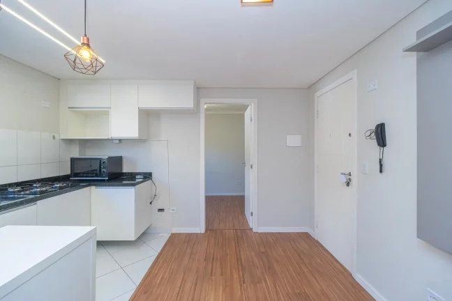 Imagem Apartamento de 1 quarto no bairro Água Verde