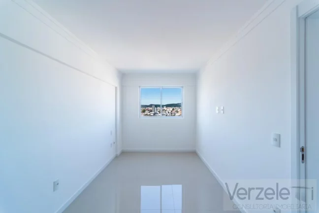 Imagem Apartamento 2 dormitórios para Venda em Balneário Camboriú / SC no bairro Estados