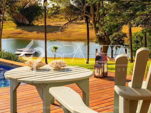 Imagem Propriedade incrível em terreno com mais de 22.000 m², marina particular e vista para a represa à venda em Avaré