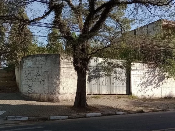 Imagem Terreno à venda, 945 m² por R$ 800.000,00 - Centro - Poá/SP