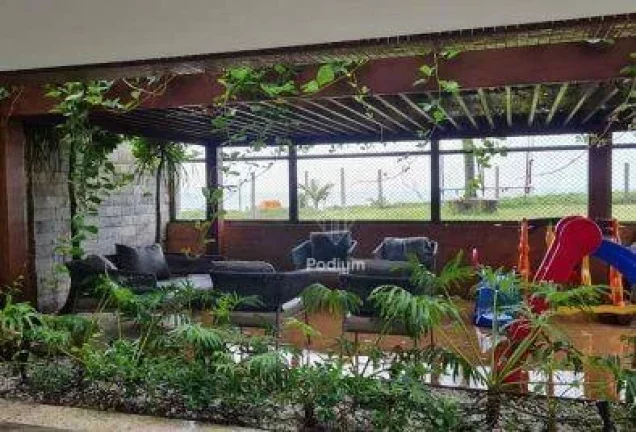 Imagem Apartamento semimobiliado com varanda/sacada a beira mar da Praia de Areia Dourada. -AP1580