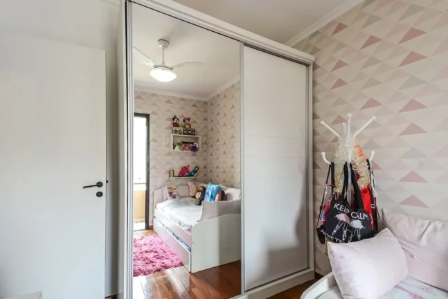 Imagem Apartamento em Pinheiros perto do metrô com 3 quartos (1 suíte ) e 3 vagas, 120m²