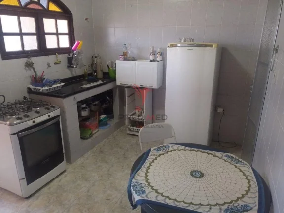 Imagem Apartamento à venda em Iguaba Grande, a apenas 100m da Lagoa e próximo à Praia dos Ubás