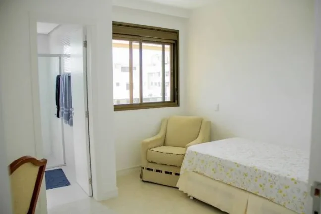 Imagem Apartamento com 3 dormitórios , 121 m² - Jurerê Internacional - Florianópolis/SC