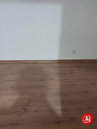 Imagem Sala para alugar, 46 m² por R$ 1.060,00/mês - Navegantes - Porto Alegre/RS