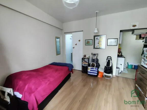 Imagem Apartamento de Kitnet, para venda, Centro Histórico, Porto Alegre/RS.