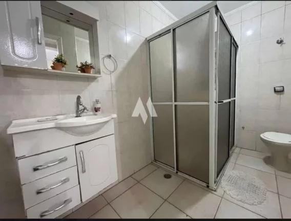 Imagem Casa com 4 Quartos e 3 banheiros 2 vagas à Venda, 264 m² por R$ 1.500.000