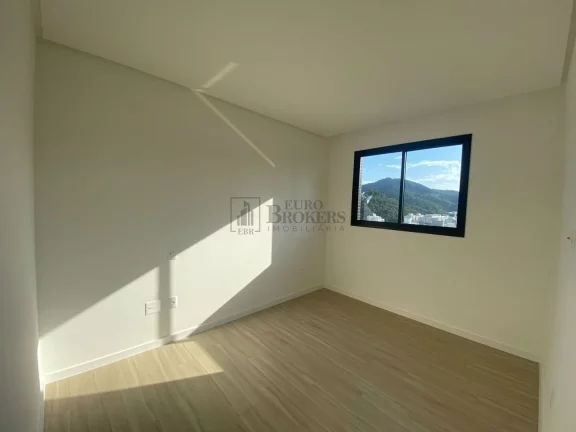 Imagem Cobertura com 4 suítes à venda no Centro de Balneário Camboriú/SC
