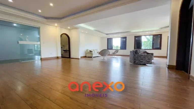Imagem Casa a venda em Blumenau no bairro Vila Nova com 5 dormitórios.