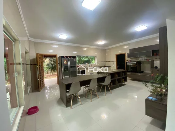 Imagem Sobrado à venda, 580 m² por R$ 2.500.000,00 - Roseira - Mairiporã/SP