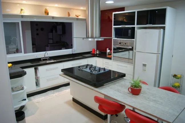 Imagem Casa 3 Suítes, 350m² Condomínio Mont Blanc- Sorocaba/SP