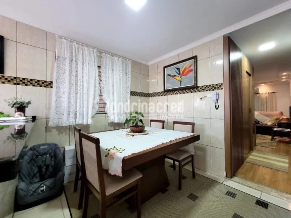 Imagem Casa à venda no Jardim Bandeirantes – 4 quartos (1 suíte), 3 banheiros, edícula, área gourmet e vagas para 3 carros em localização privilegiada de Londrina