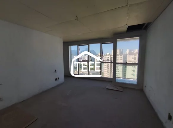 Imagem Cobertura à venda no PENÍNSULA - No osso - 802,83m² - 4 suítes - R$ 6.090.000,00 - Barra da Tijuca, RJ