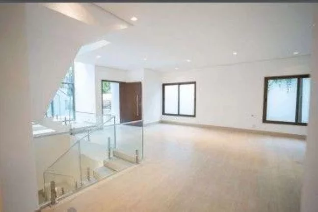 Imagem Casa de condomínio com 650 m², 4 quartos sendo 4 suítes à venda no bairro Alto da Boa Vista.