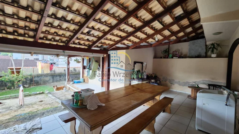 Imagem Alugo sobrado bairro João Costa