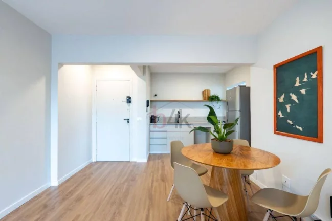 Imagem Brooklin Novo: Seu QG Estratégico de 51m² na Rua Nebraska