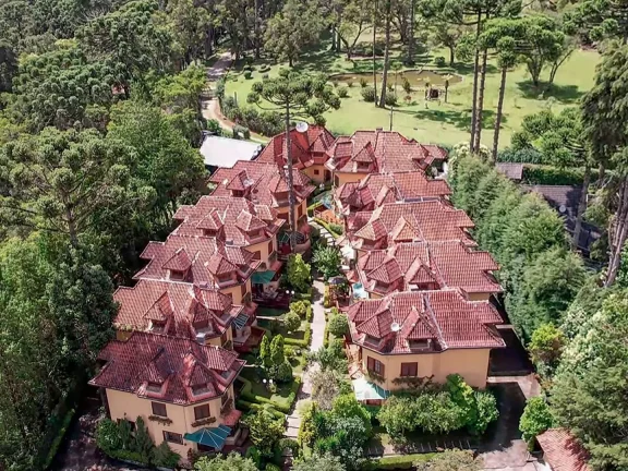 Imagem Casa à venda Campos do Jordão condomínio fechado estilo alpino 4 dormitório