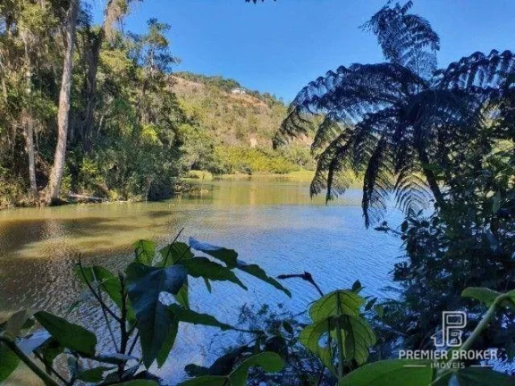 Imagem Terreno à venda, 2125 m² por R$ 350.000,00 - Albuquerque - Teresópolis/RJ