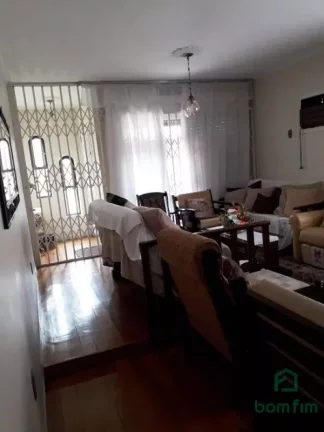 Imagem Casa para venda, 4 quarto(s), Bairro Medianeira, Porto Alegre/RS. - CA2714
