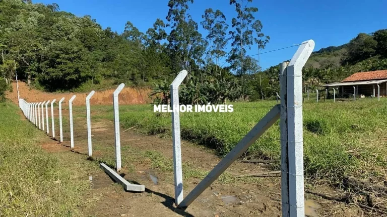 Terreno a venda com 10.582 m² com Vista para o Mar localizado no Sertão de Santa Luzia em Porto Belo - SC