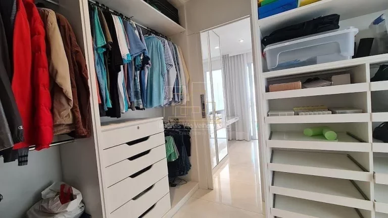 Imagem Apartamento com 4 quartos duas suítes ao lado do Extraplus e a 50 metros do mar