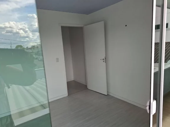 Imagem Sobrado com 4 Quartos no Santa Terezinha - FRG - R$490 mil