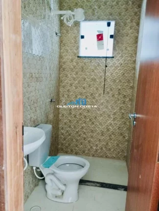 Imagem Casa para Venda em Feira de Santana, Tomba, 2 dormitórios, 1 suíte, 1 banheiro, 2 vagas