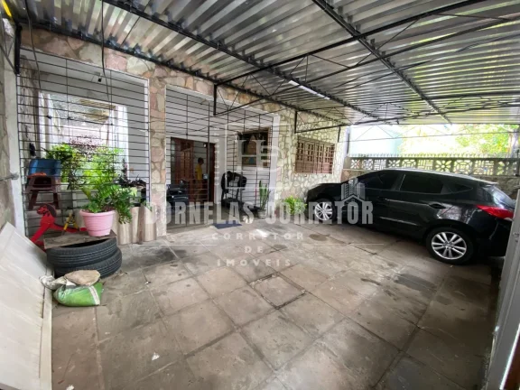 Imagem Casa Exclusiva no Espinheiro com 4 Quartos e 2 Suítes