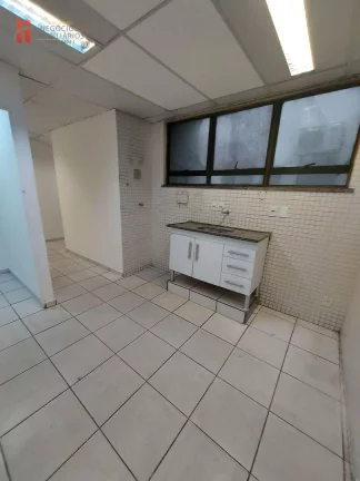 Imagem LOJÃO COM 220M ² NA PRINCIPAL AVENIDA DE CAXIAS