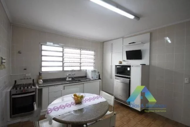 Imagem Sobrado com 3 Quartos e 3 banheiros à Venda, 150 m² por R$ 899.900,00
