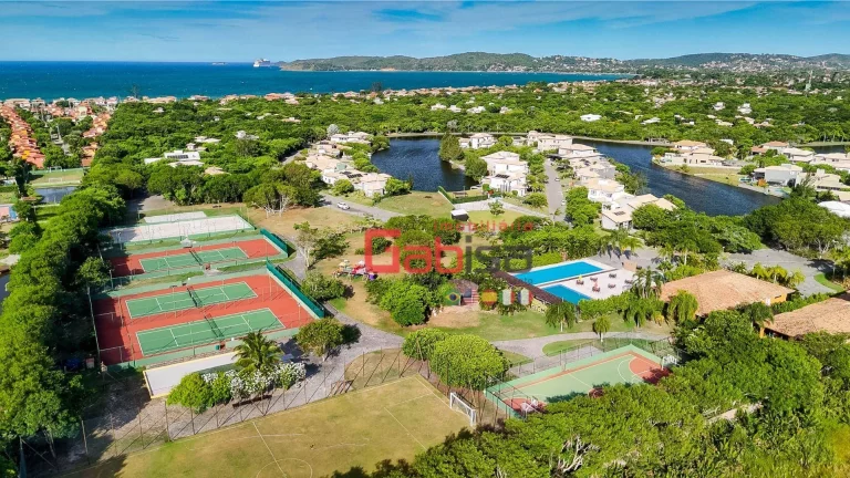 Imagem Exclusividade e Sofisticação em Búzios – Casa de 4 Suítes à Venda no Condomínio Jardim do Lago