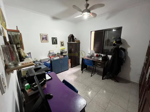 Imagem Casa térrea à venda no Condomínio Boungainvillée I em Peruíbe