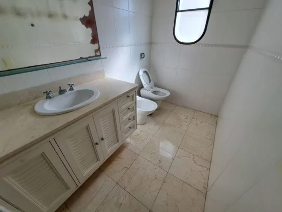 Imagem APARTAMENTO AMPLO A BEIRA MAR COM LINDA VISTA