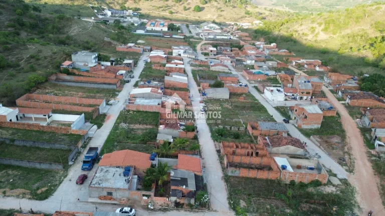 Imagem Lote/Terreno de 400m² no bairro Neblon, em Carmópolis