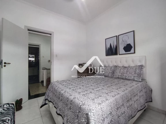 Imagem Casa com 3 dormitórios à venda, 126 m², 3 vagas, quintal,churrasqueira, por R$ 800.000 - Vila Belmiro - Santos/SP