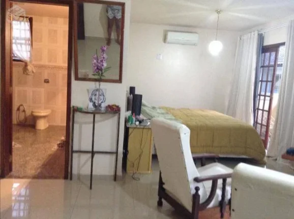 Imagem CASA TRIPLEX, NO CONDOMÍNIO MARAMAR RECREIO DOS BANDEIRANTES 600M2