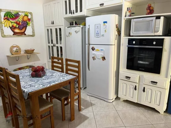 Imagem Chácara com 3 dormitórios à venda, 2500 m² por R$ 850.000,00 - Ponte Alta - Guararema/SP