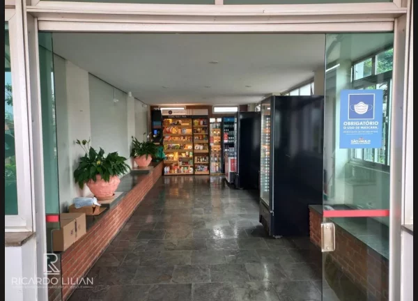 Imagem Apartamento com dois dormitorios sendo uma suite, uma vaga de garagem . AS VENDA!!!