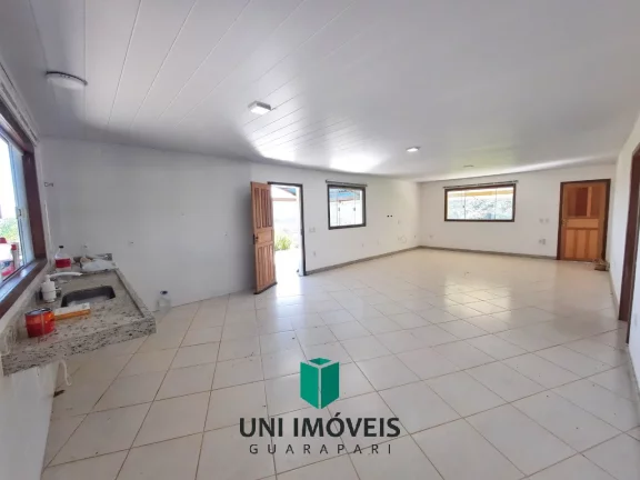 Imagem Maravilhosa chácara de 10.000m² com casa pronta para morar no interior de Guarapari.