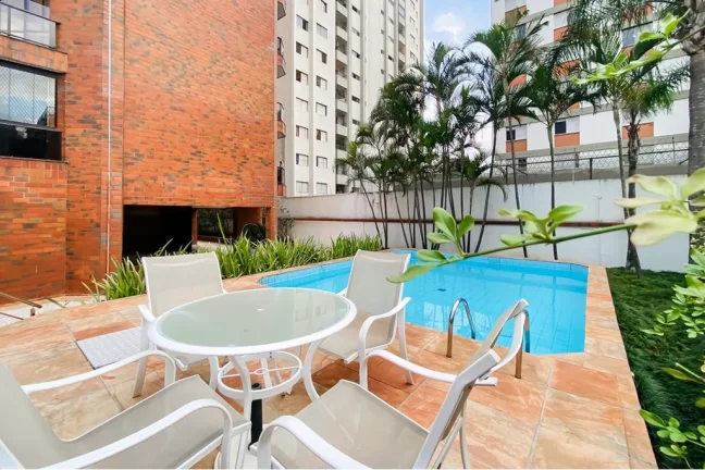 Imagem Imóvel à venda no Brooklin Paulista, São Paulo-SP: Apartamento de 2 quartos com 1 suíte e 128m², 3 banheiros e 2 vagas de garagem