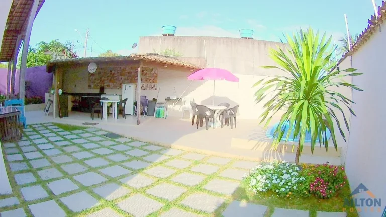 Imagem Casa Duplex com 3 Suítes à Venda em Praia de Santa Mônica - Guarapari/ES