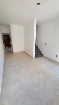 Imagem Sobrado novo Individual no Lajeado com 3 Vagas